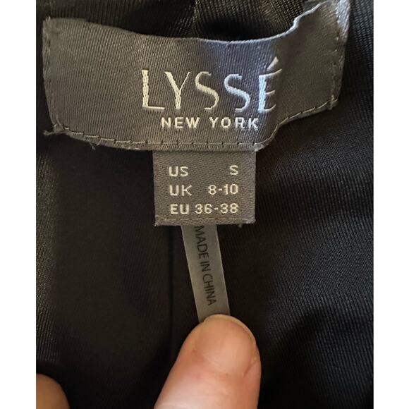 Lysse Blue Two Tone  Button Leg Pull On Denim Capri Pants, Size S - Picture 4 of 8